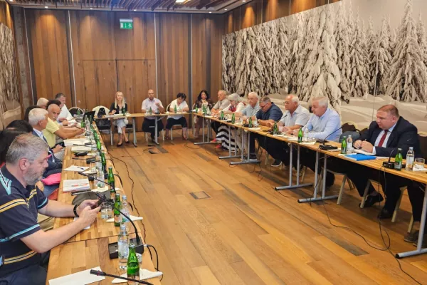 A special police task force (SEK) after the fatal knife attack Friday at the festival in Solingen, August 2024